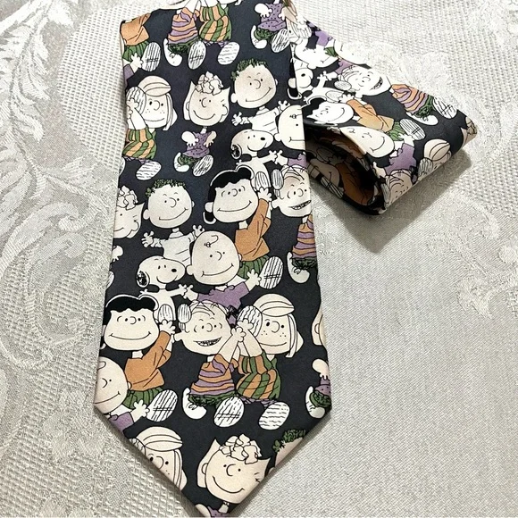 Vintage Snoopy/Peanuts Characters Print 1968 Cervantes Silk Tie Blue Grey/Purple